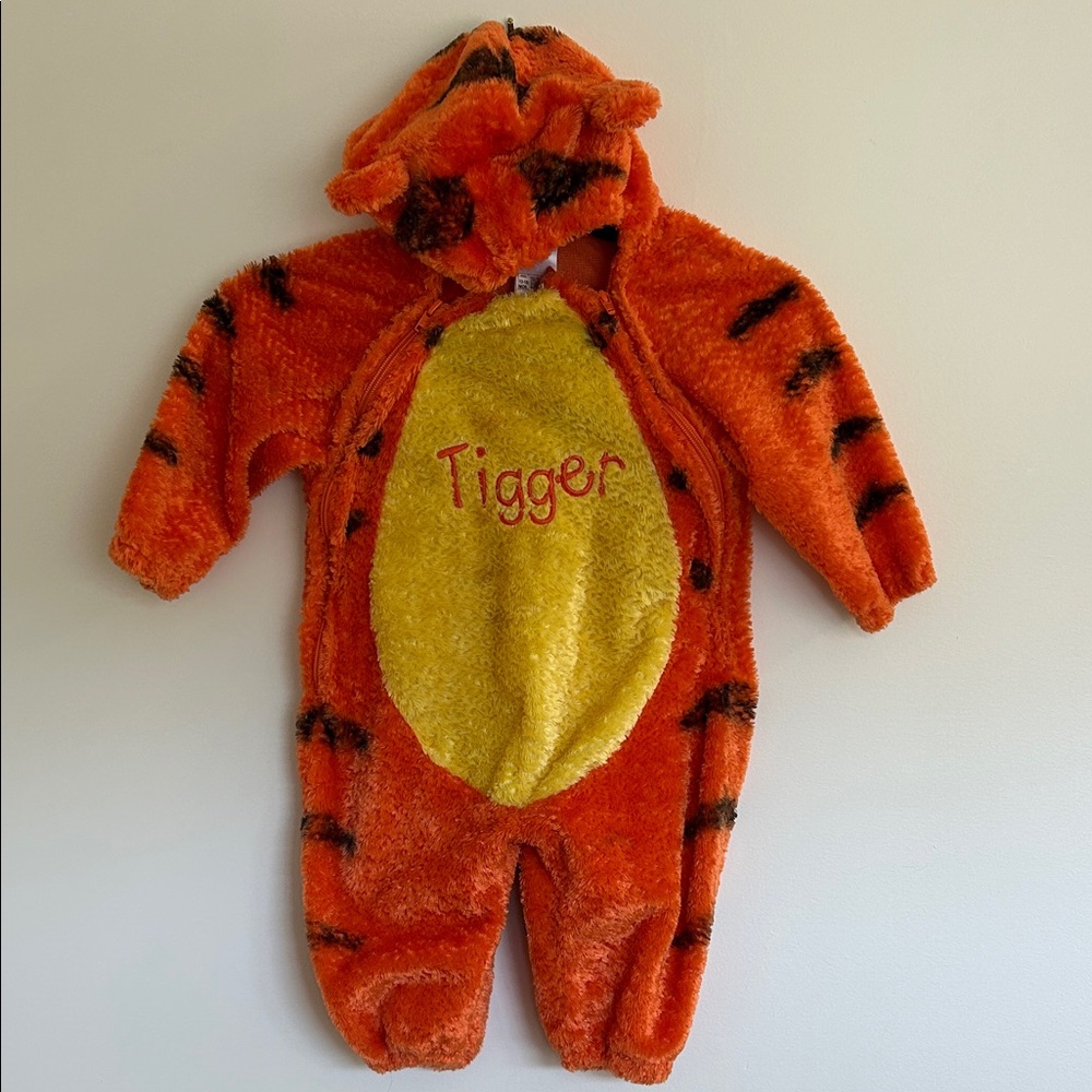 Halloween baby costume. Disney Tigger Orange and Yellow Kids Footie
